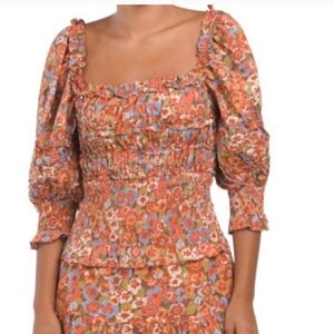NWT House of Harlow 1960 puff sleeve floral smocked top charisma orange top sz M